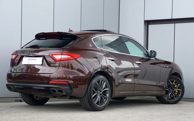 Maserati Levante cena 199900 przebieg: 143500, rok produkcji 2018 z Lipsko małe 254